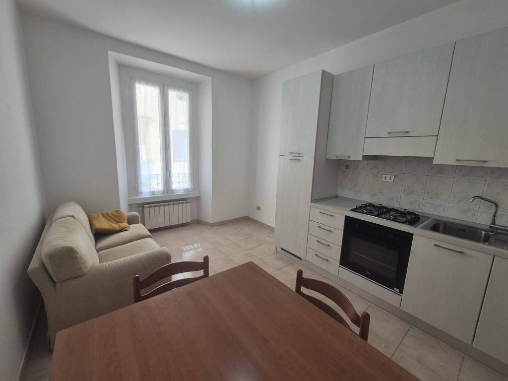 appartamento in affitto a Milano in zona Centro Direzionale