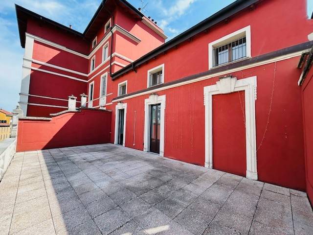 appartamento in affitto a Milano in zona Porta Romana