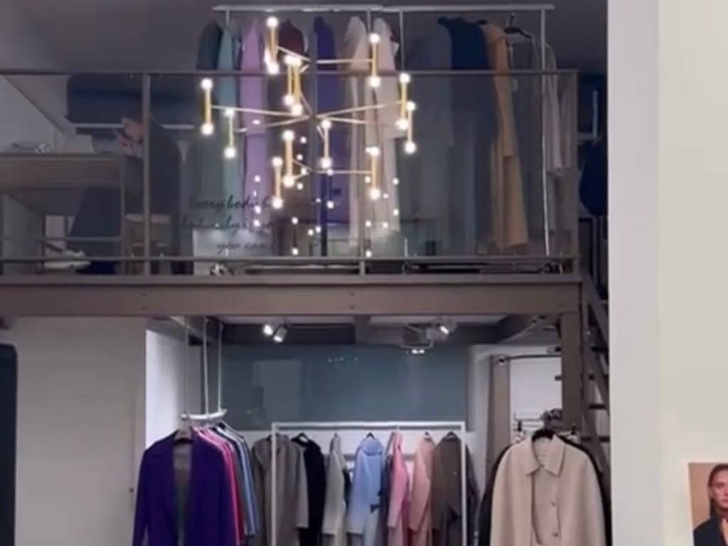 negozio in affitto a Milano in zona Porta Nuova