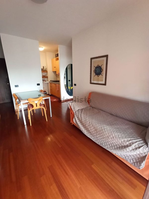 appartamento in affitto a Milano in zona Famagosta