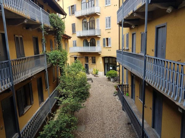appartamento in affitto a Milano in zona Porta Genova