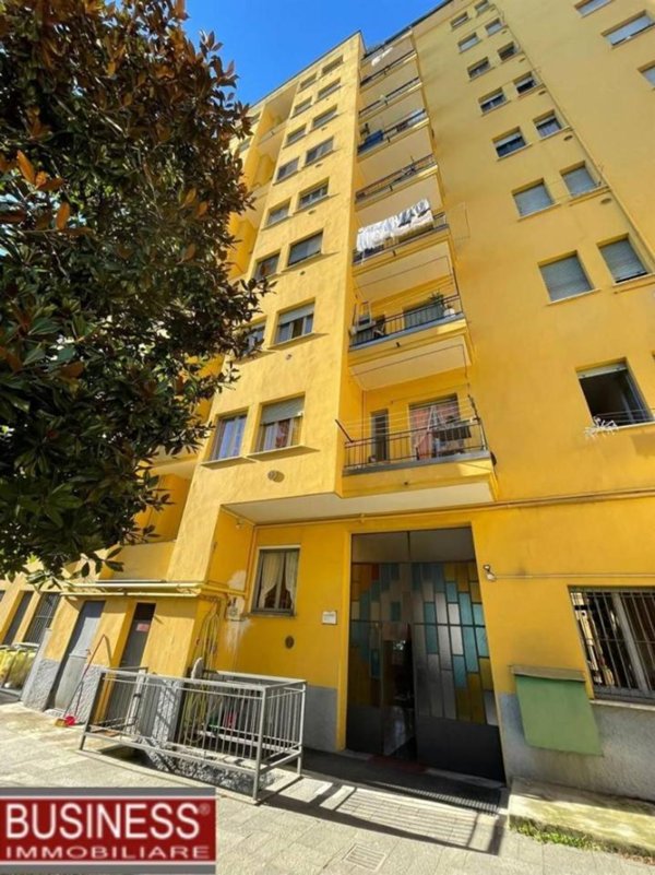 appartamento in affitto a Milano in zona Lorenteggio