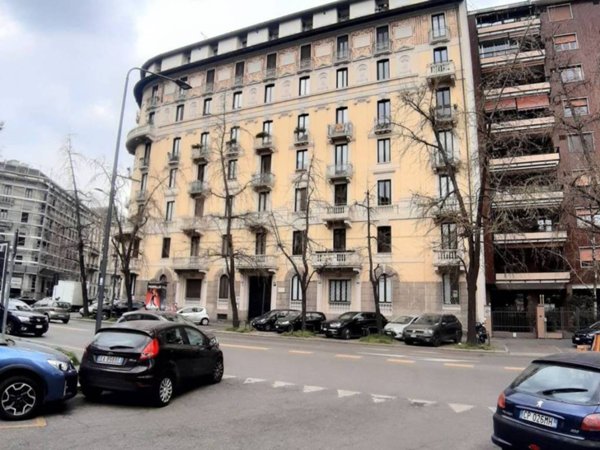 appartamento in affitto a Milano in zona Centro Direzionale