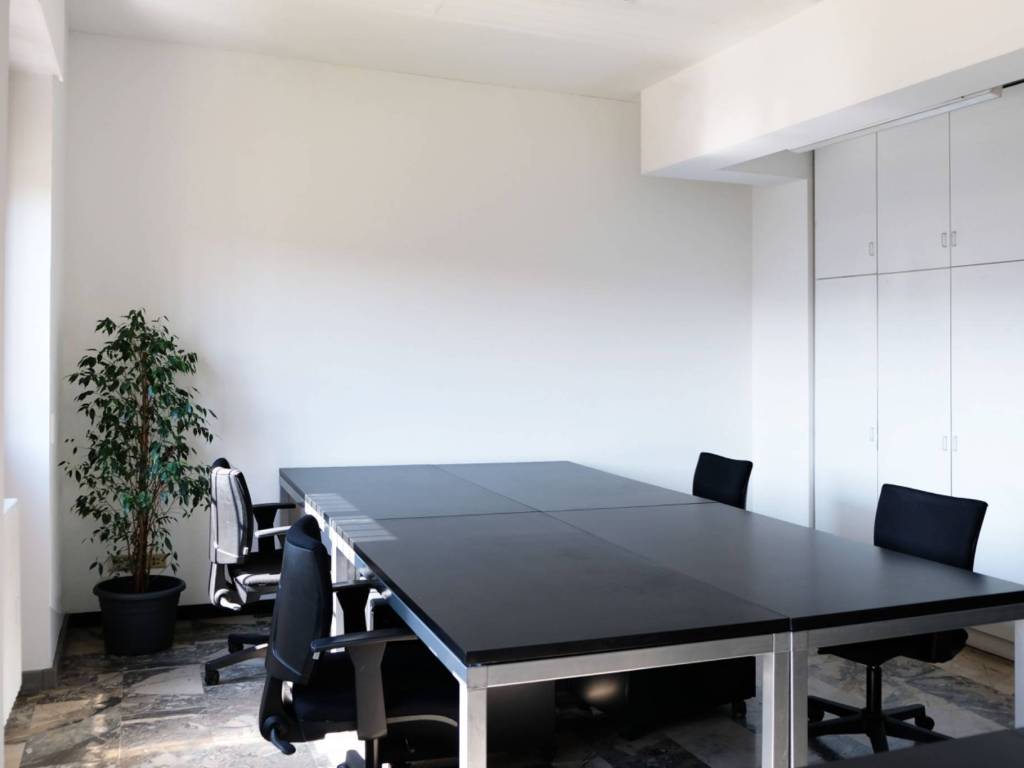 ufficio in affitto a Milano in zona Centro Direzionale