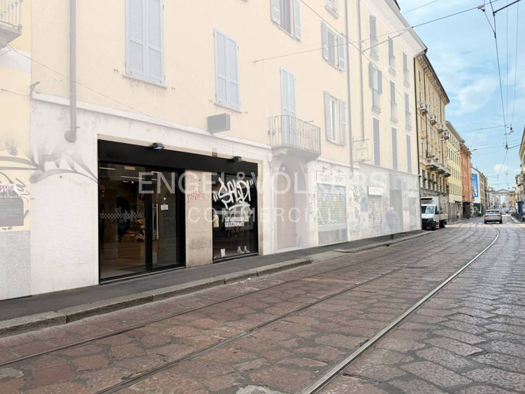 negozio in affitto a Milano in zona Porta Ticinese