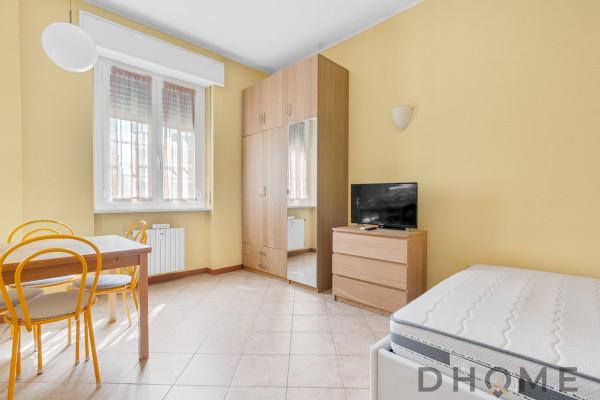 appartamento in affitto a Milano in zona Porta Genova