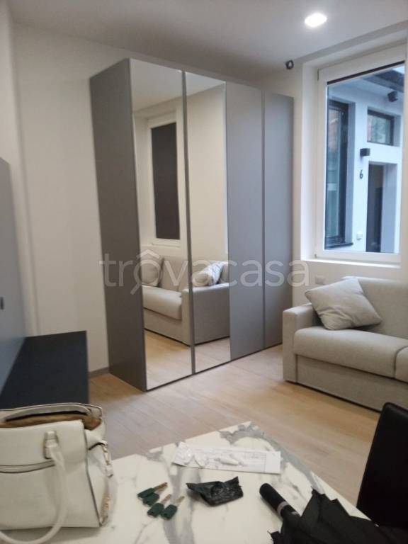 appartamento in affitto a Milano in zona Ponte Seveso
