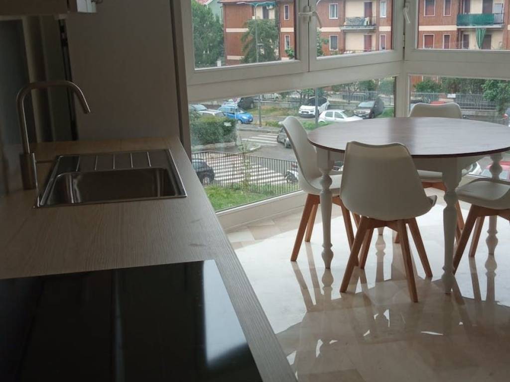 appartamento in affitto a Milano in zona Baggio
