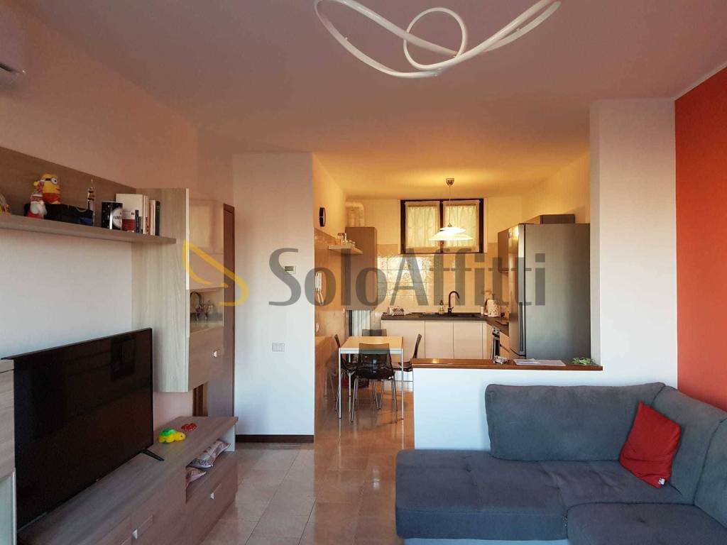 appartamento in affitto a Milano in zona Famagosta