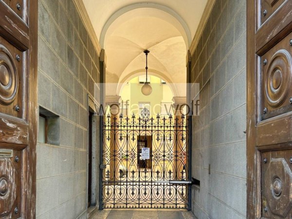 appartamento in affitto a Milano in zona Sant'Ambrogio