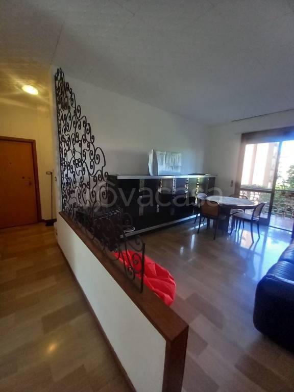 appartamento in affitto a Milano in zona Feltre