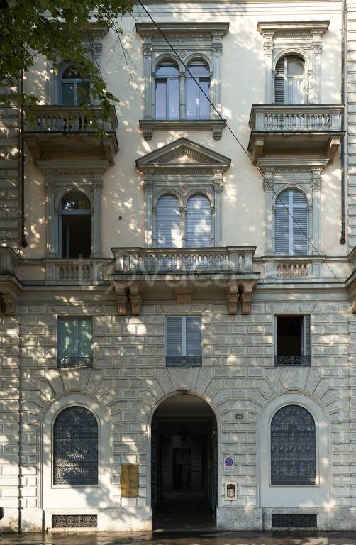 appartamento in affitto a Milano in zona Cadorna