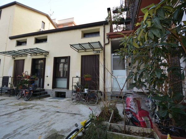 appartamento in affitto a Milano in zona Famagosta