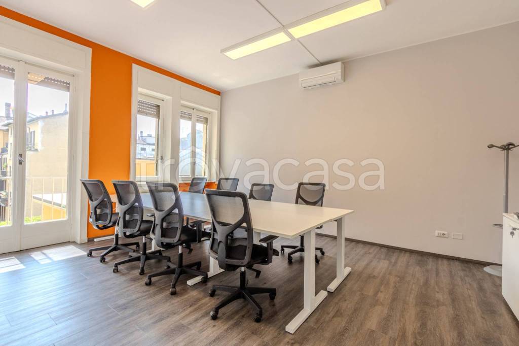 ufficio in affitto a Milano in zona Centro Direzionale