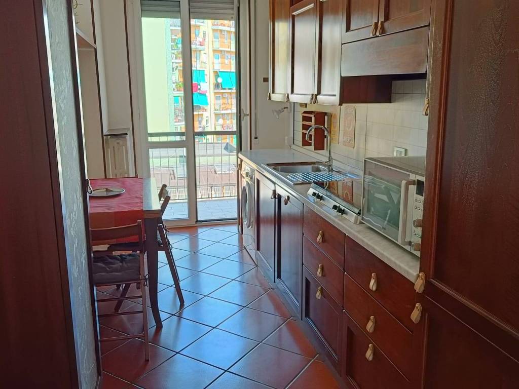 appartamento in affitto a Milano in zona Adriano