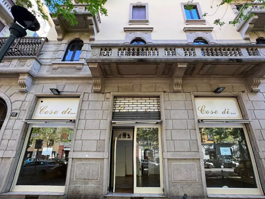 locale commerciale in affitto a Milano