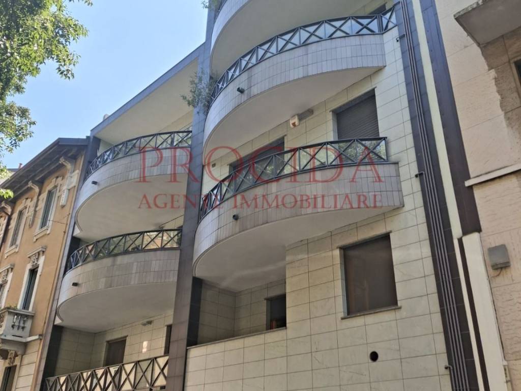 appartamento in affitto a Milano in zona Città Studi