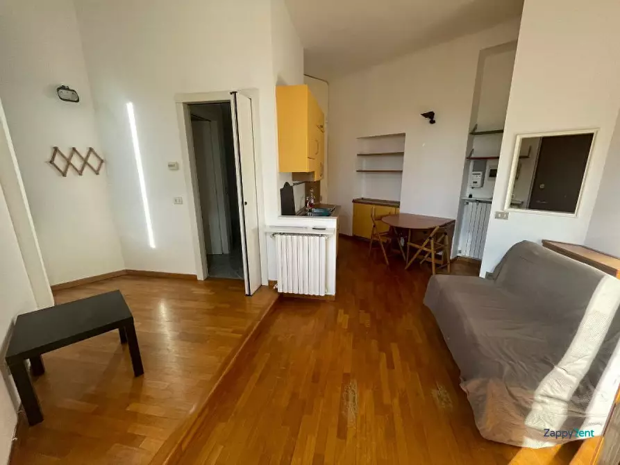 appartamento in affitto a Milano in zona Baggio