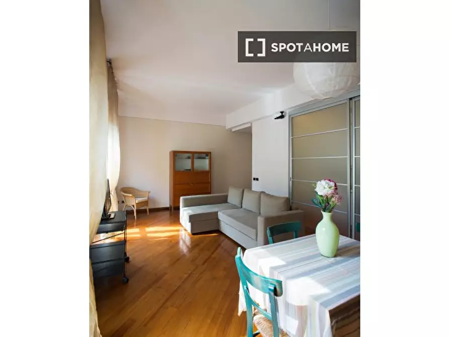 appartamento in affitto a Milano in zona XXII Marzo