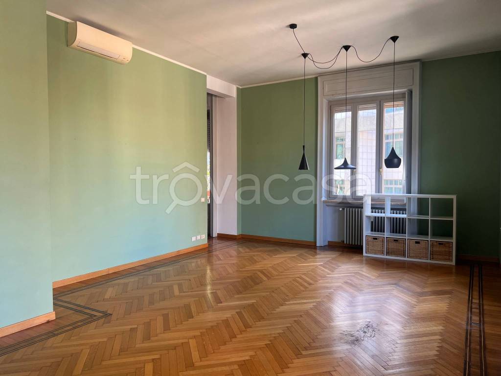 appartamento in affitto a Milano in zona Porta Nuova