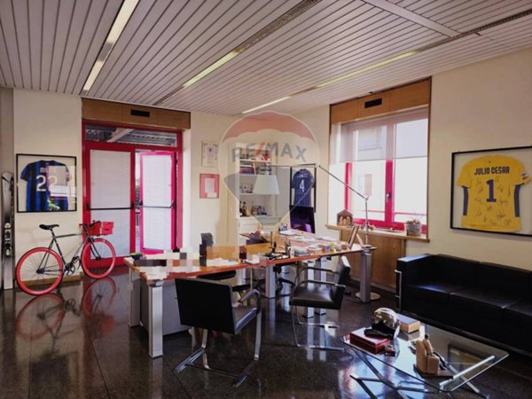 ufficio in affitto a Milano