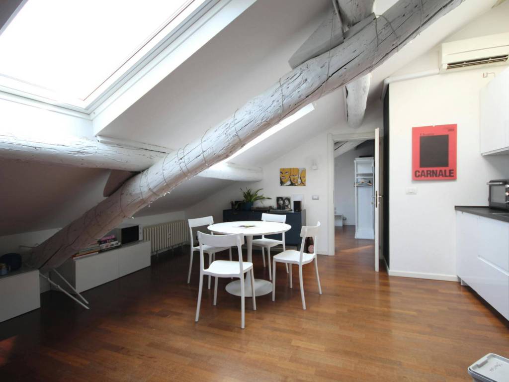 appartamento in affitto a Milano in zona Bullona