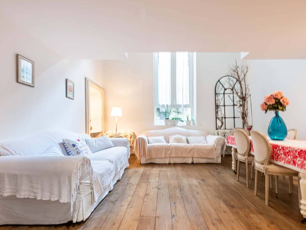 appartamento in affitto a Milano in zona Porta Nuova