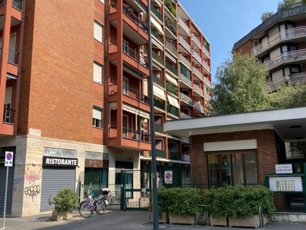 appartamento in affitto a Milano in zona San Cristoforo