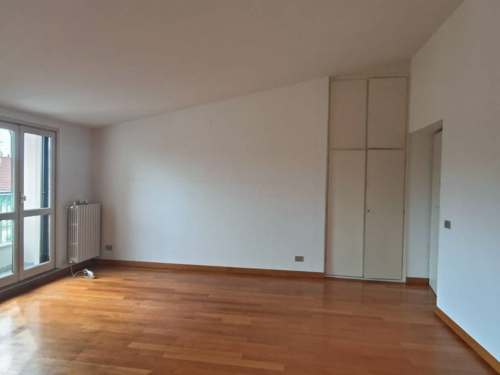 appartamento in affitto a Milano in zona Centro Direzionale