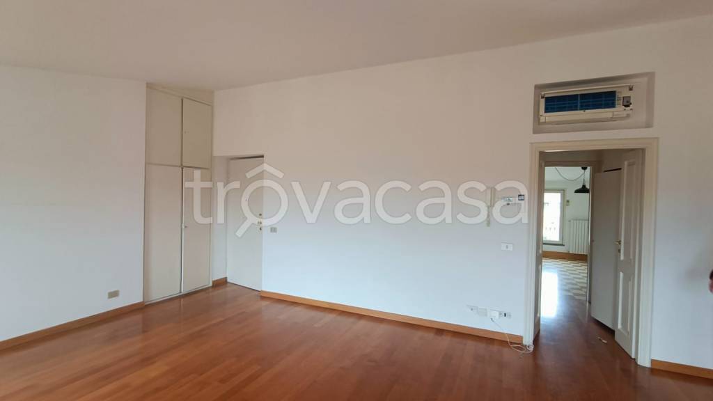 appartamento in affitto a Milano in zona Loreto