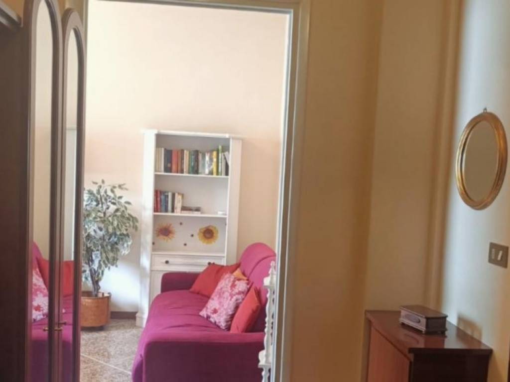 appartamento in affitto a Milano in zona Famagosta