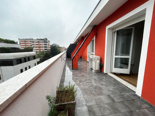 appartamento in affitto a Milano in zona Cinque Giornate