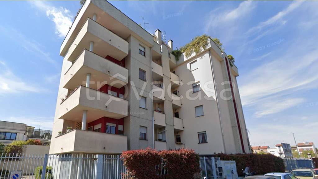appartamento in affitto a Milano in zona Gorla