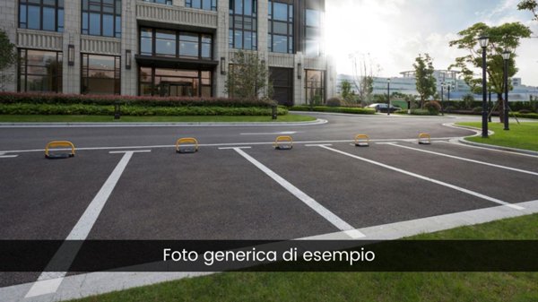 negozio in affitto a Milano in zona Cadorna
