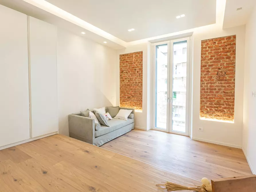 appartamento in affitto a Milano in zona XXII Marzo
