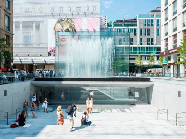 locale commerciale in affitto a Milano