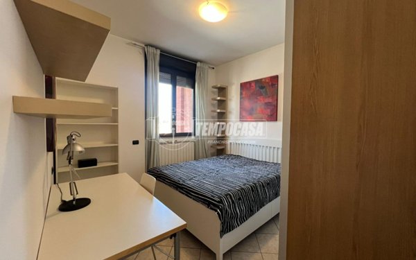 negozio in affitto a Milano in zona Dergano