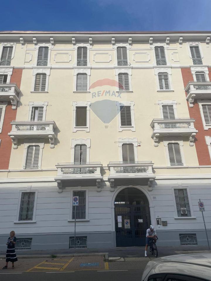 appartamento in affitto a Milano in zona Porta Genova