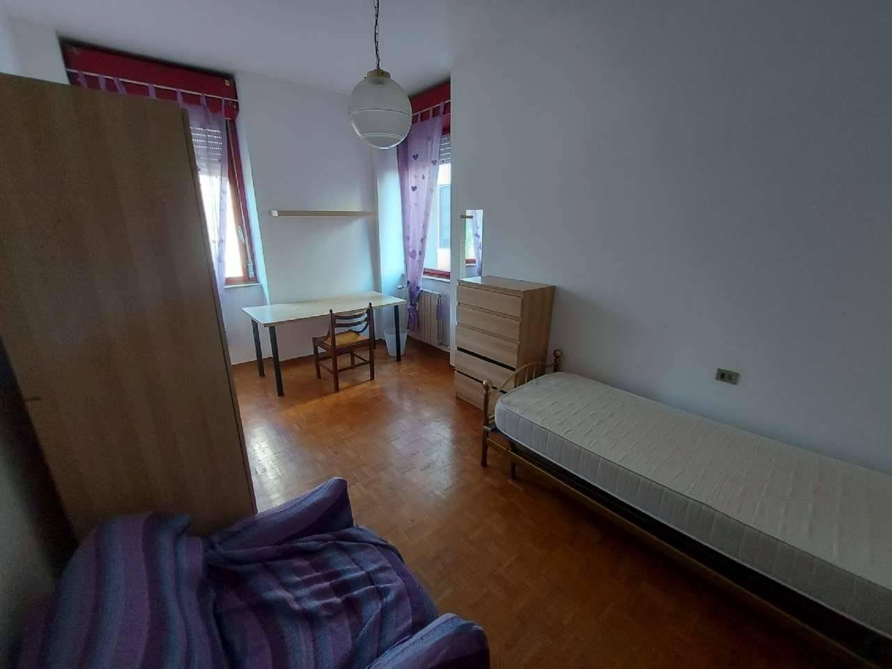 appartamento in affitto a Milano in zona Famagosta