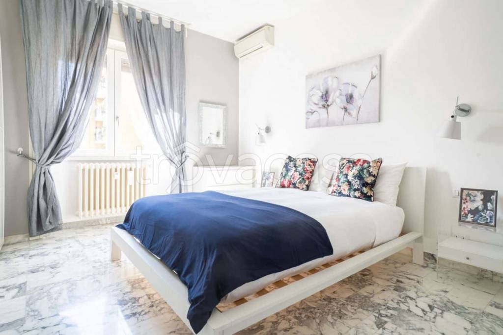 appartamento in affitto a Milano in zona Sempione