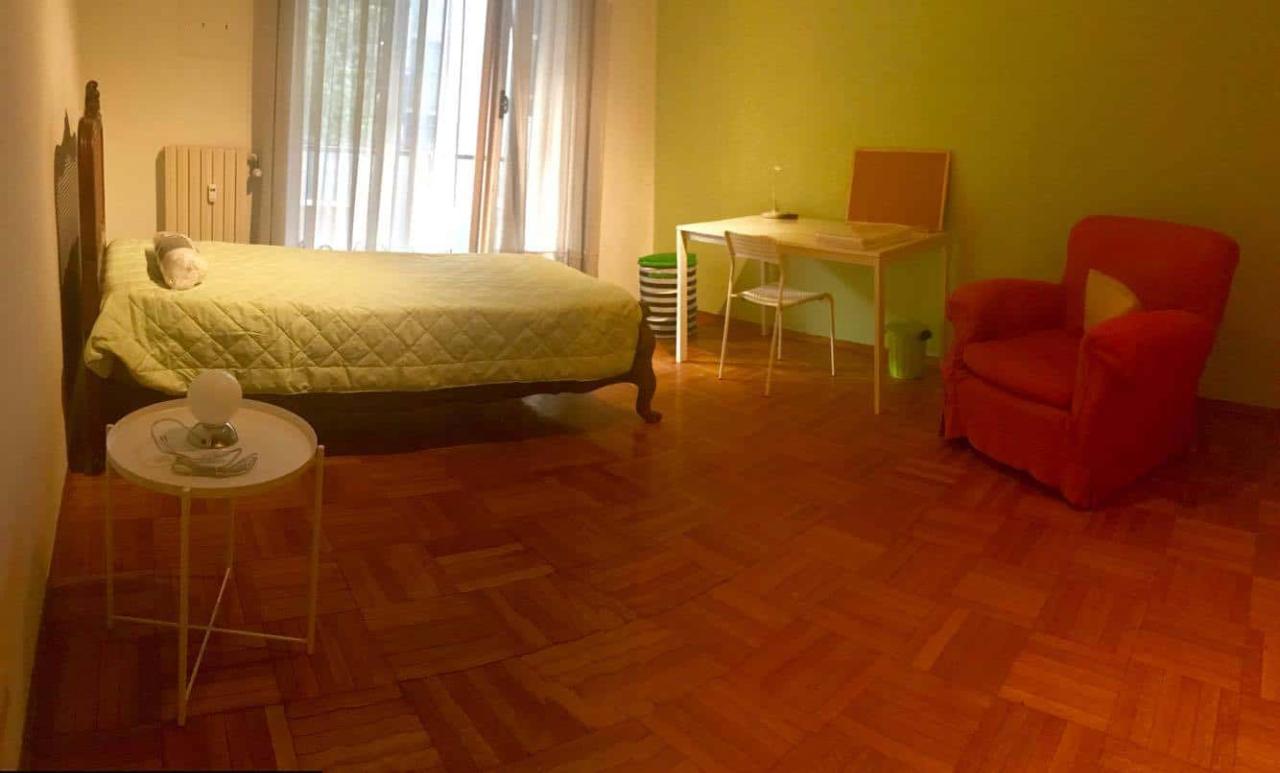 negozio in affitto a Milano in zona Maggiolina