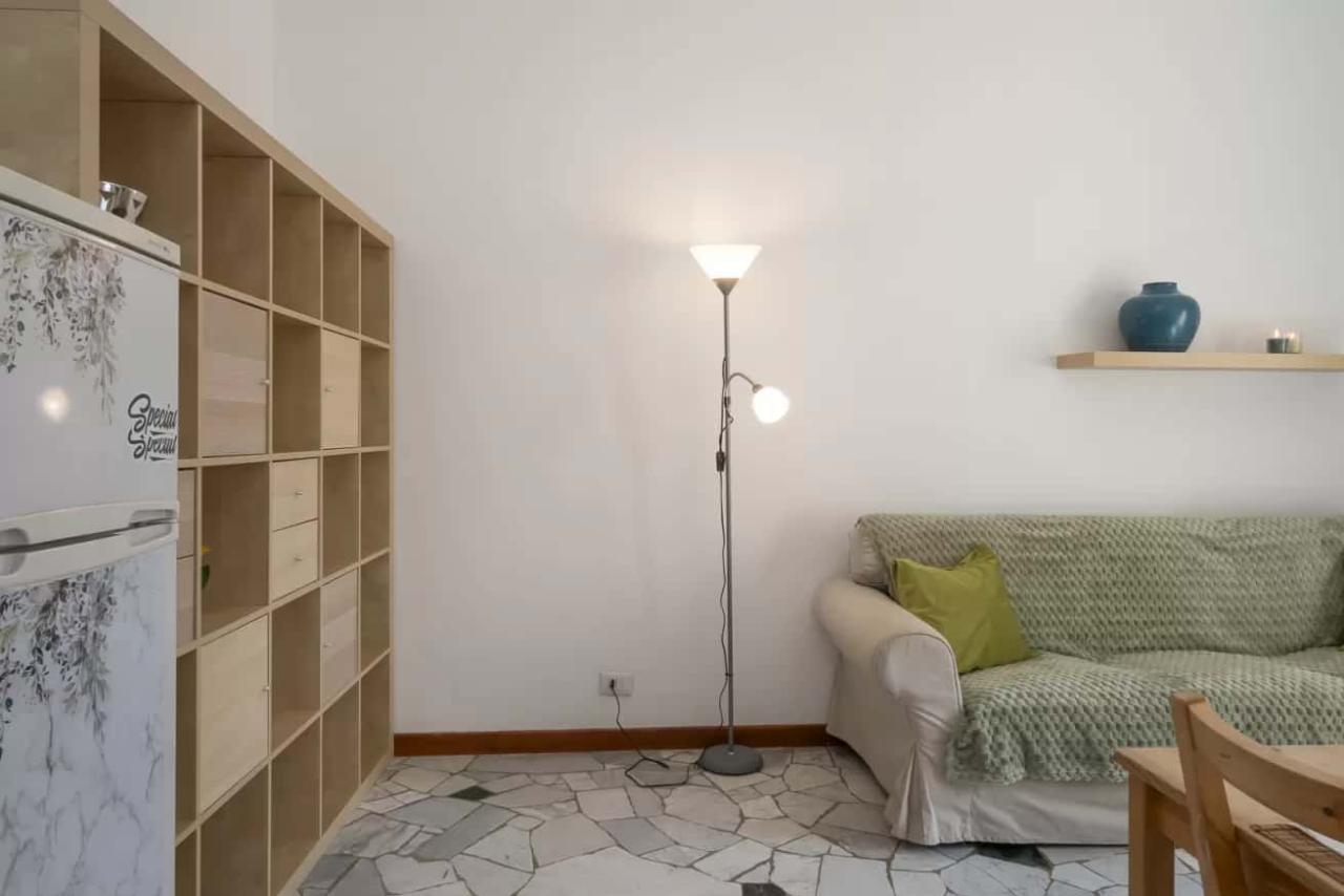 appartamento in affitto a Milano in zona Lorenteggio