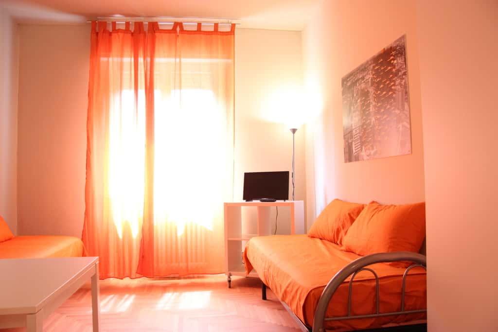 negozio in affitto a Milano
