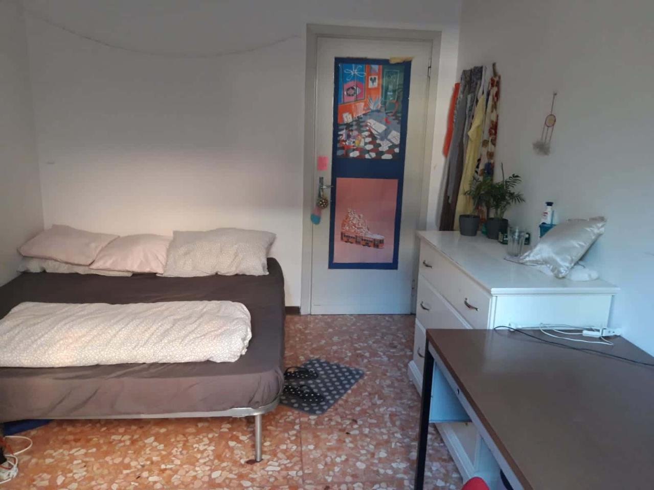 negozio in affitto a Milano in zona Stadera
