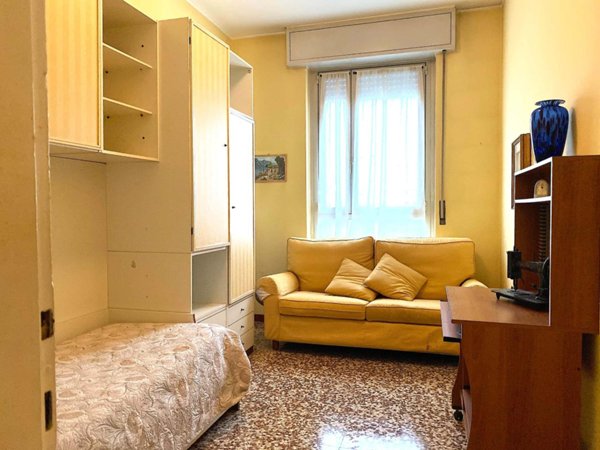negozio in affitto a Milano in zona Gallaratese