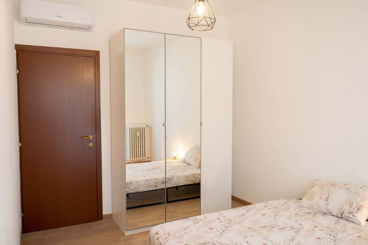 negozio in affitto a Milano in zona Città Studi
