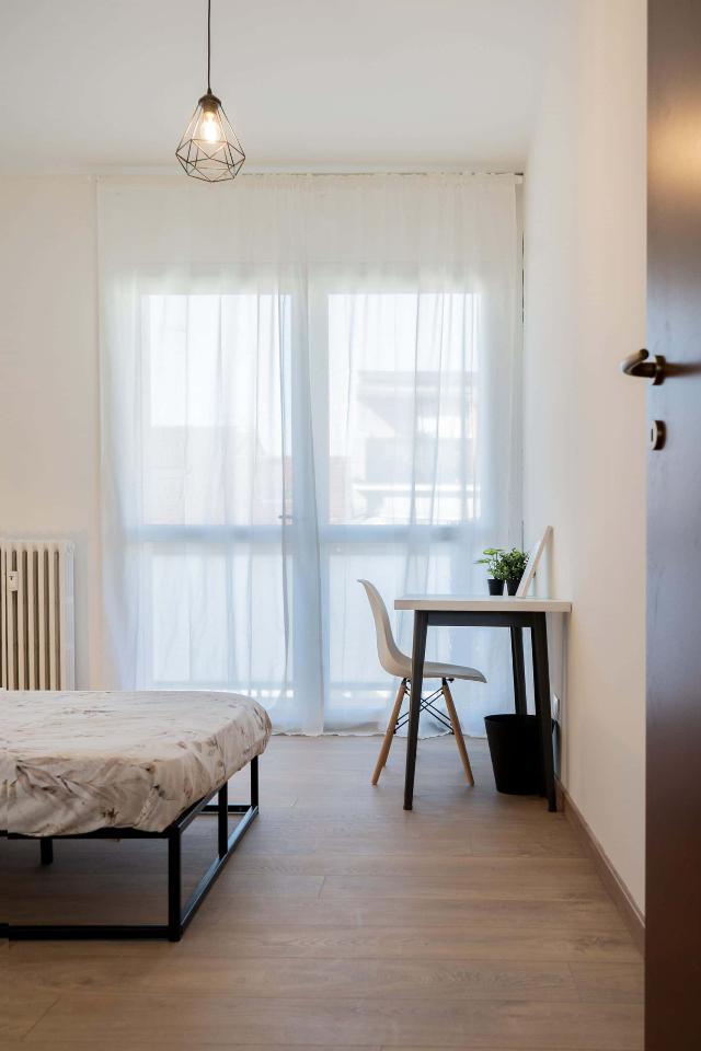negozio in affitto a Milano in zona Città Studi