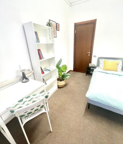 negozio in affitto a Milano in zona Bullona