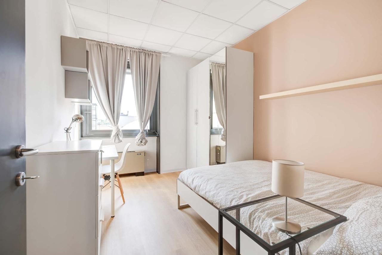 negozio in affitto a Milano