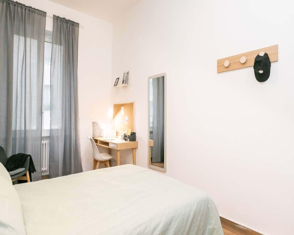 negozio in affitto a Milano in zona Guastalla